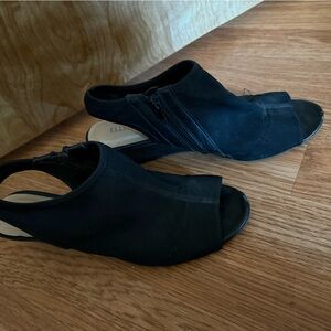 Ellen Tracy Black Peep-Toe Slingback Mules